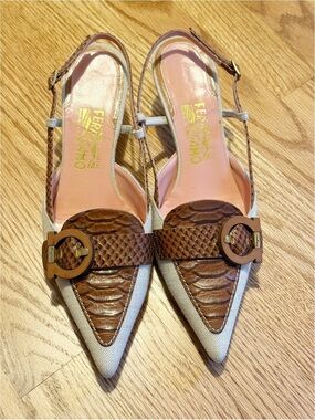 Salvatore Ferragamo Gancini Canvas & Python Slingback Pumps Made in Italy 9.5